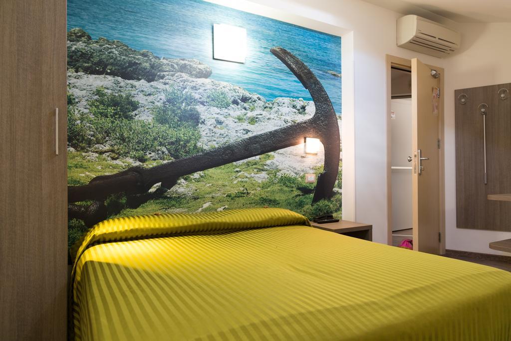 Hotel Miramare Pineto Exteriör bild